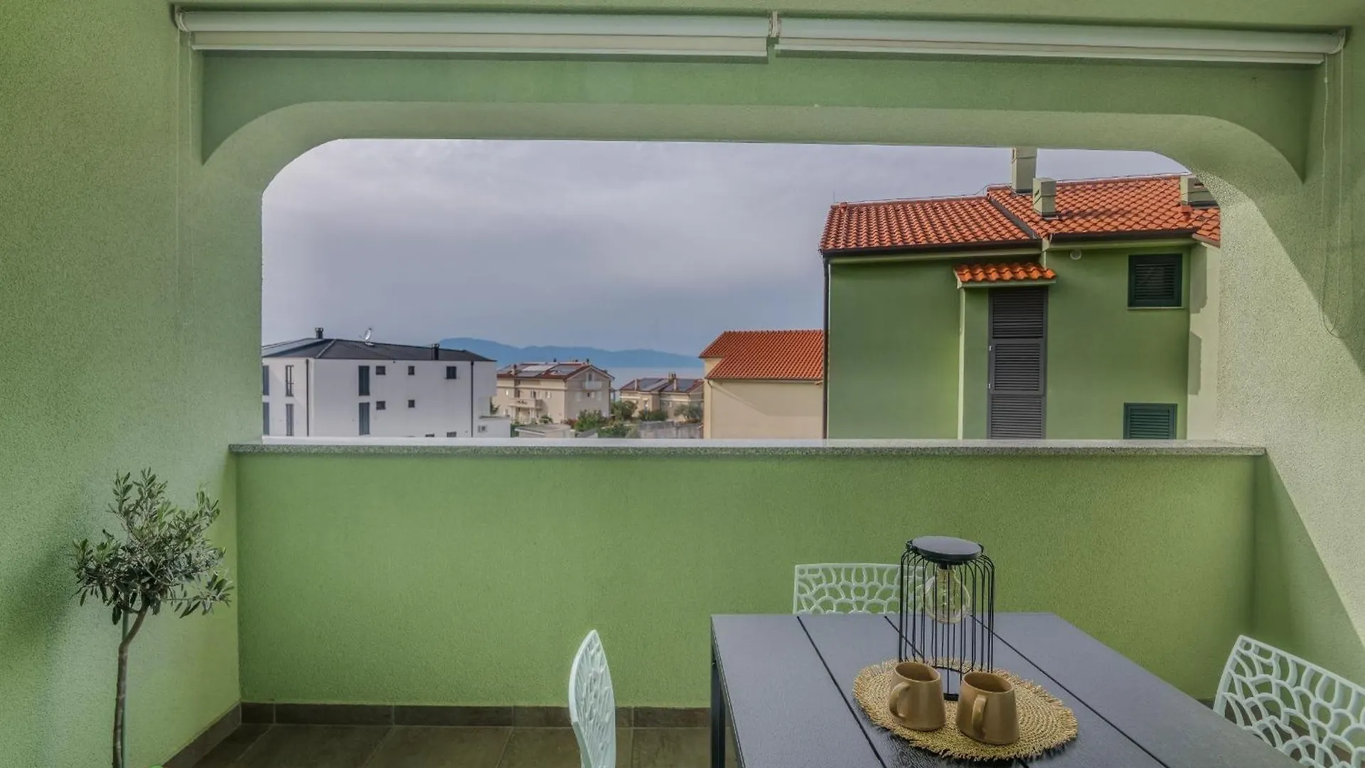 Apartments By The Sea Turcic, Krk - 23084 Malinska