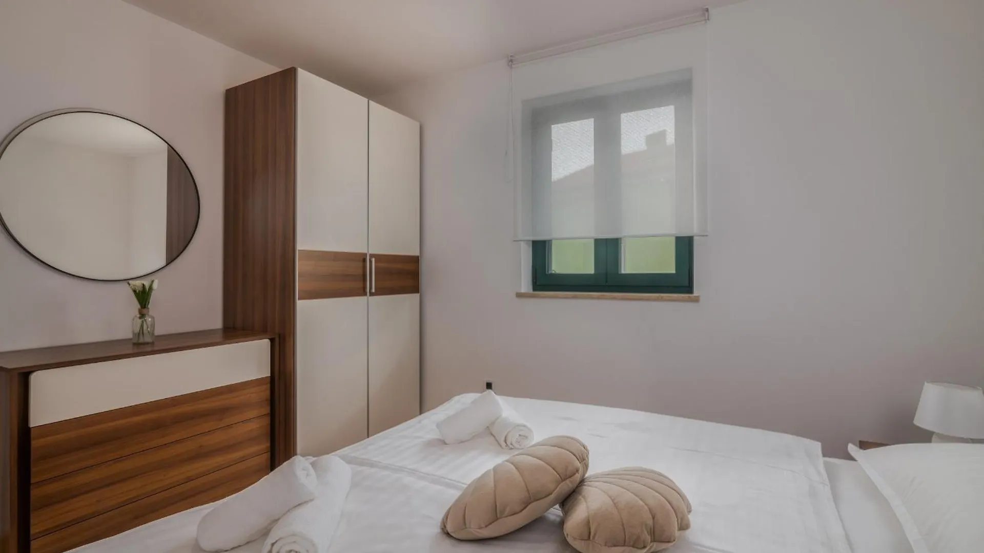 Apartments By The Sea Turcic, Krk - 23084 Malinska
